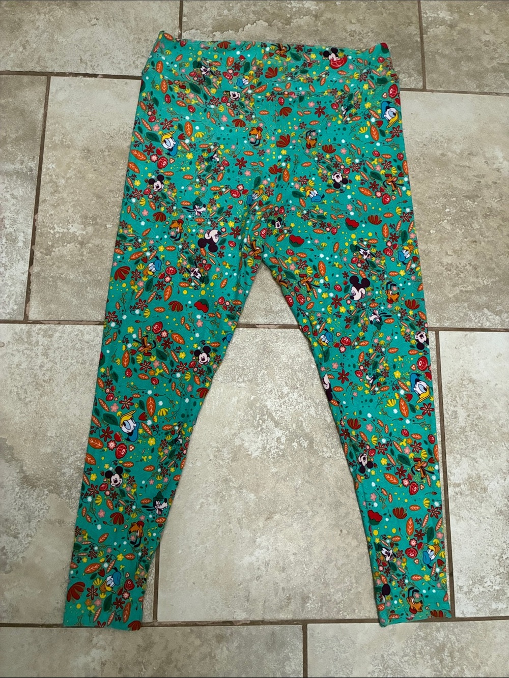 LuLaRoe Teal Floral Character Leggings
